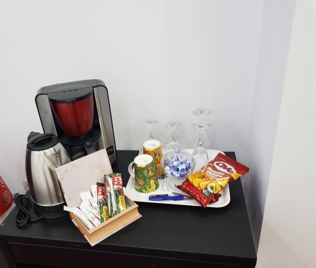 Apartament Langa Monza Lägenhet Bukarest Exteriör bild