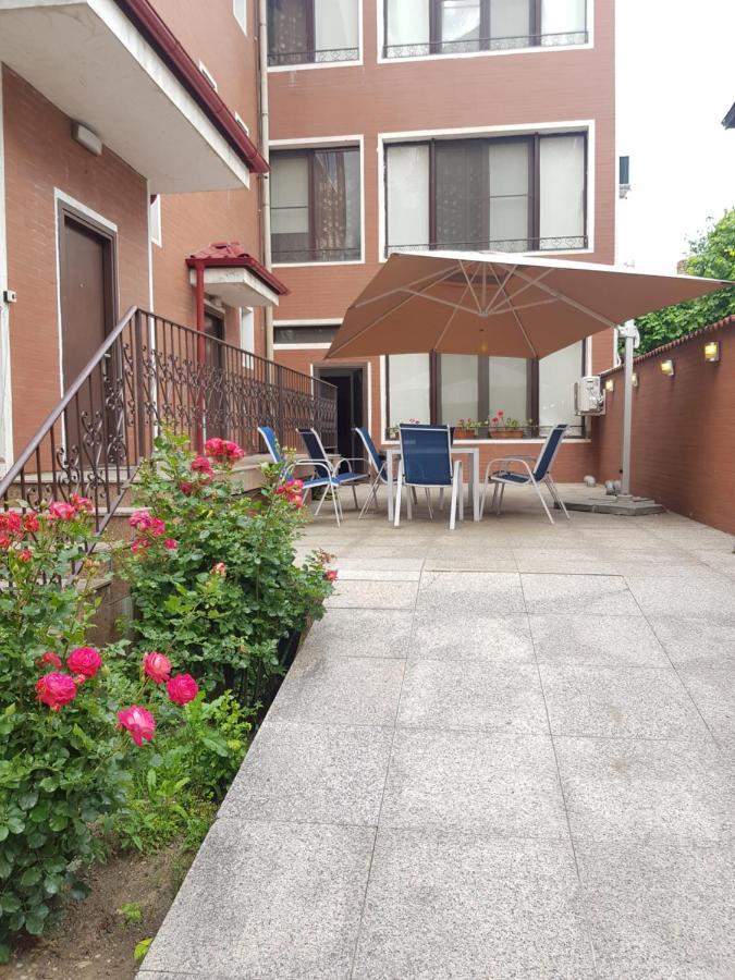 Apartament Langa Monza Lägenhet Bukarest Exteriör bild